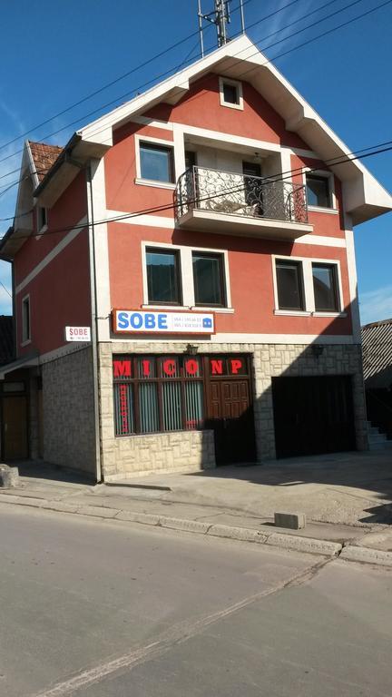 Mico Np Guest House Novi Pazar Eksteriør billede